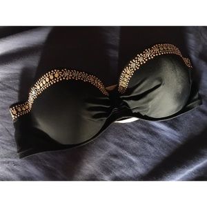 Victoria’s Secret 34C bikini top 💕